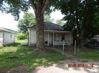 525 Patton St, Nelsonville, OH 45764