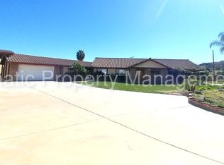 16976 Mockingbird Cyn, Riverside, CA 92504