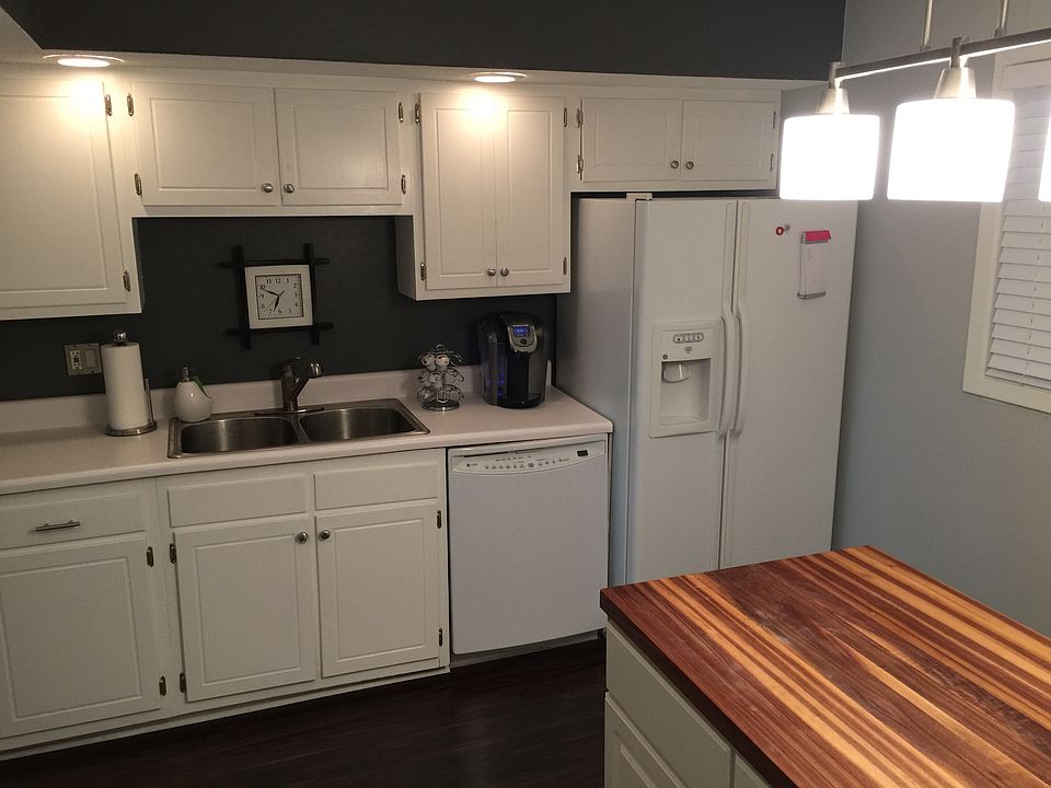 1st image of 8707 Olde Colony Trl APT 16