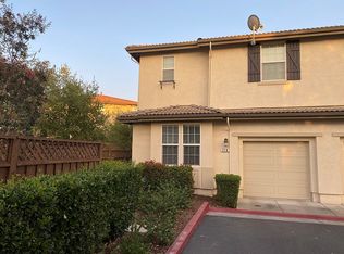 218 Barnhill Dr, Folsom, CA 95630