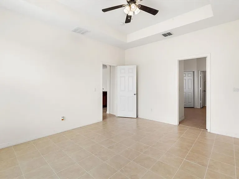2804 Carter Grove Ln — Photo 17