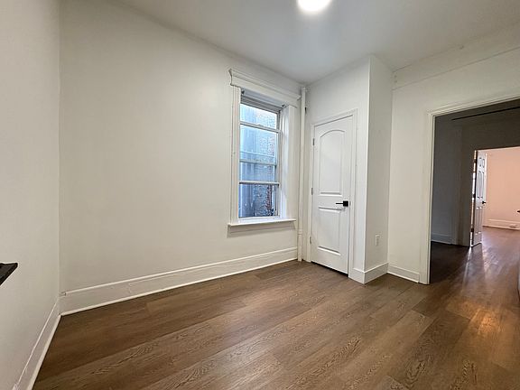 3rd image of 331 Baldwin Ave APT 5
