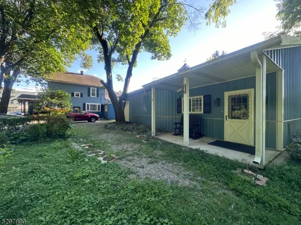 285 N Main St, Phillipsburg Town, NJ 08865