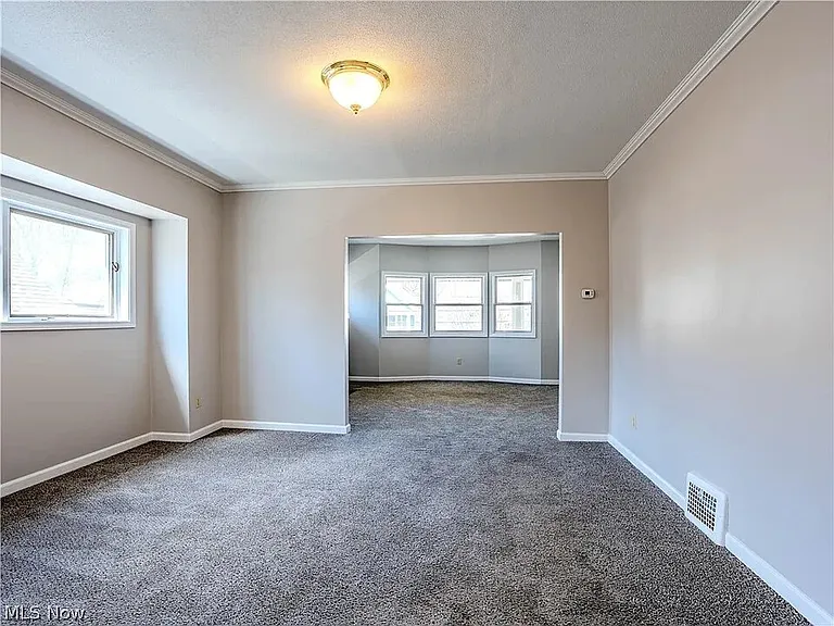10105 Baltic Rd — Photo 4