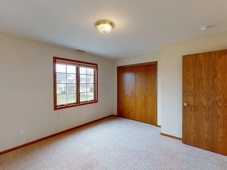 5217 Nevada Cir — Photo 16