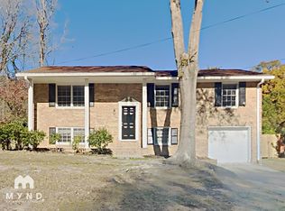 6450 Ashdale Dr, College Park, GA 30349