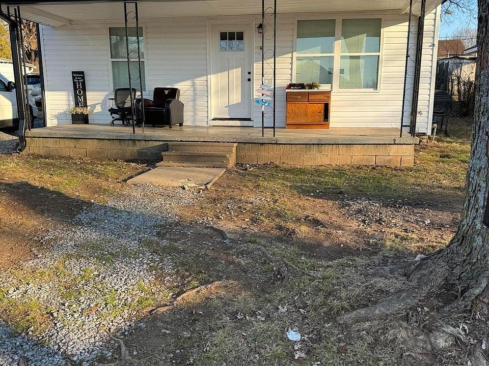 1st image of 1335 Aurora Ave SE