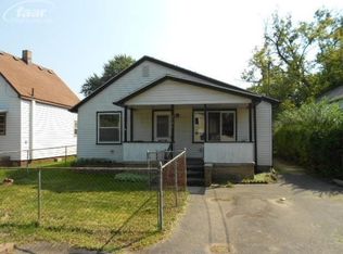 2146 E McLean Ave, Burton, MI