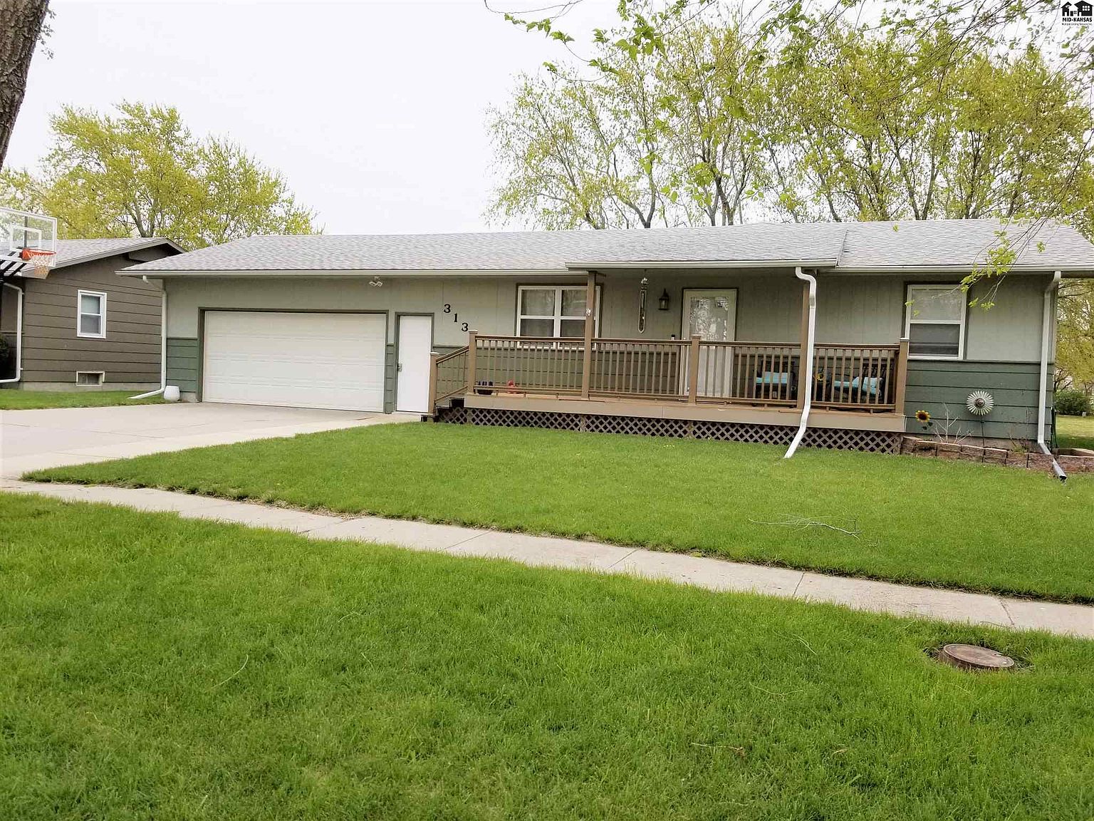 313 S Empire St, Galva, KS 67443 Zillow