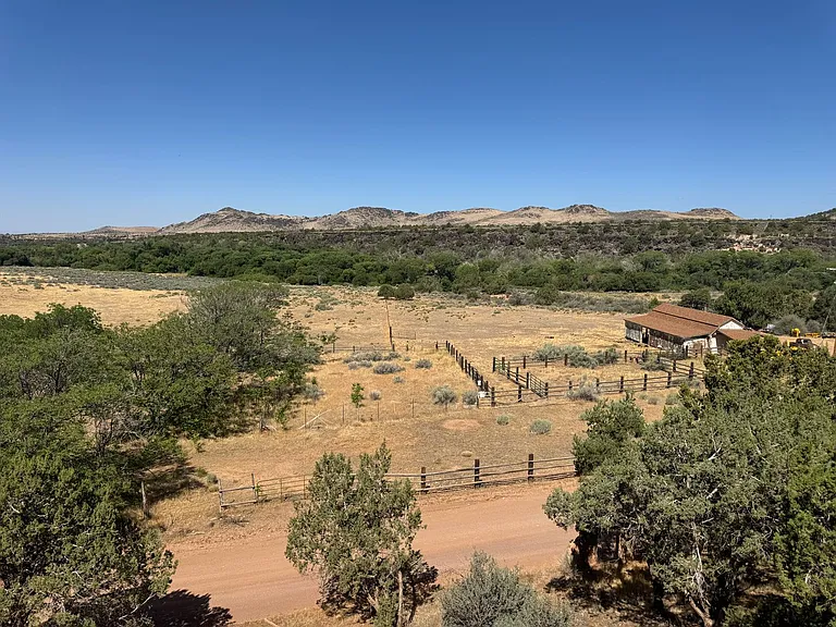2001 S Baker Dam Rd E — Photo 23