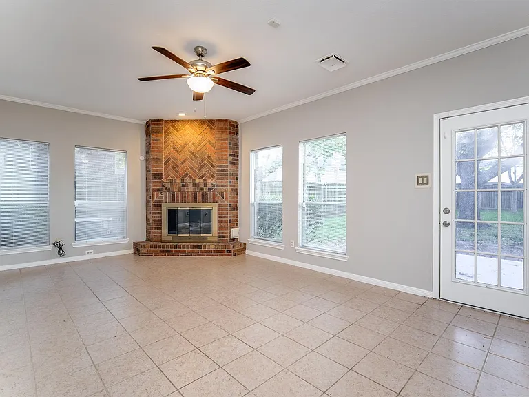 2710 Double Lake Dr — Photo 20