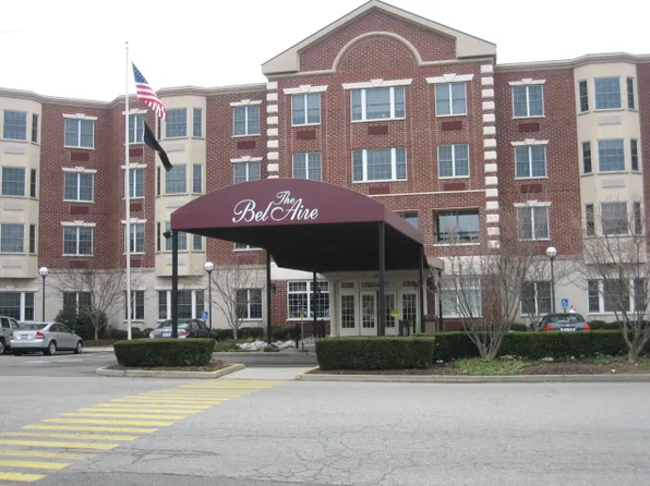 50 Merrick Ave, East Meadow, NY 11554