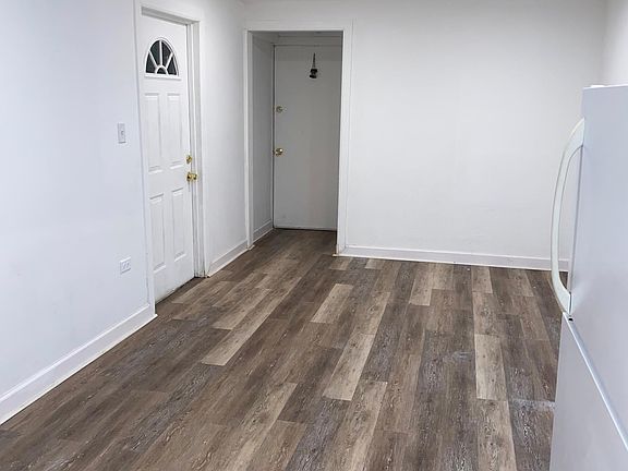 3rd image of 1208 S 49th Ct #12