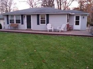 1155 Washington Ave, Temperance, MI 48182