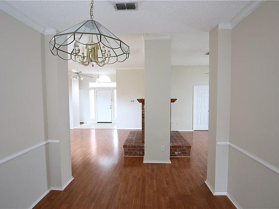 3rd image of 2241 Chasefield Dr