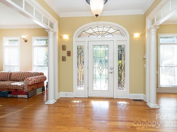 2nd image of 14900 Crooked Branch Ln
