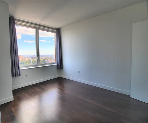 Rented by Corcoran | media 2