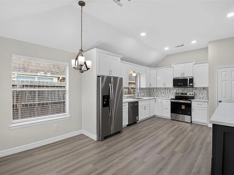 6706 Paigetree Ln — Photo 22