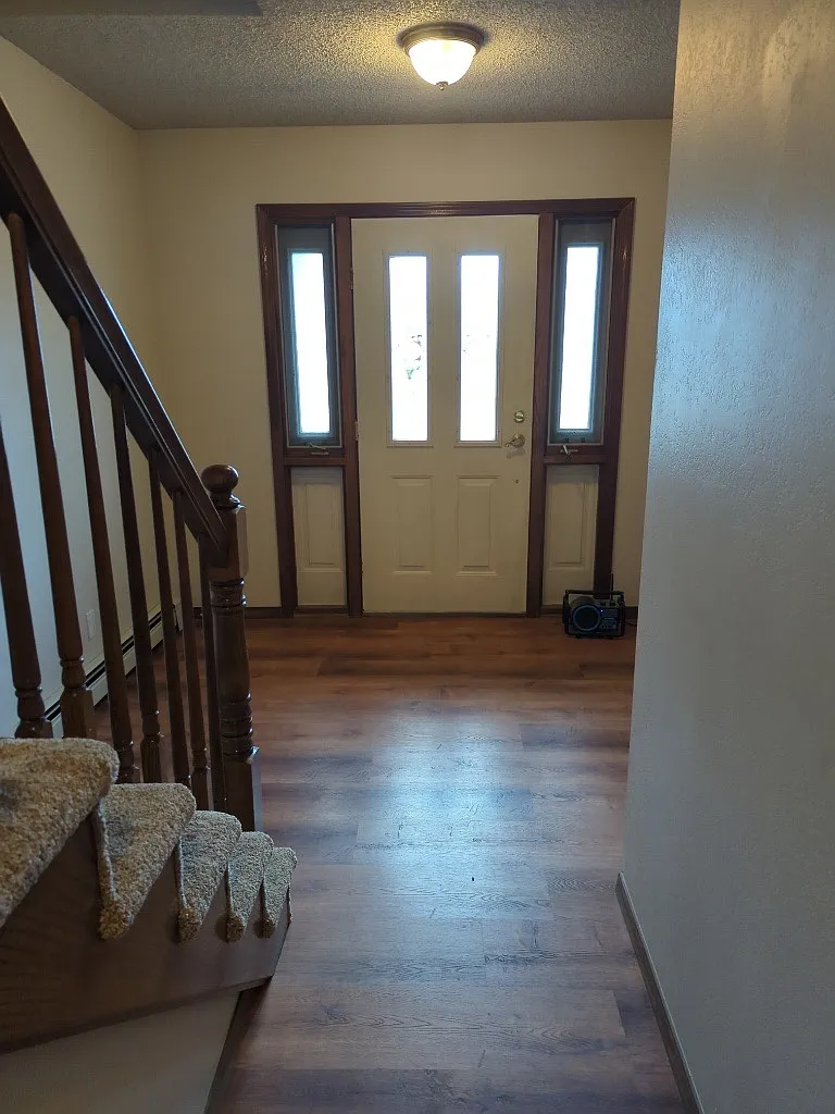 Twin Peaks Cir, Longmont — Photo 1