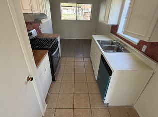 2421 Ridgedale Dr, Carrollton, TX 75006