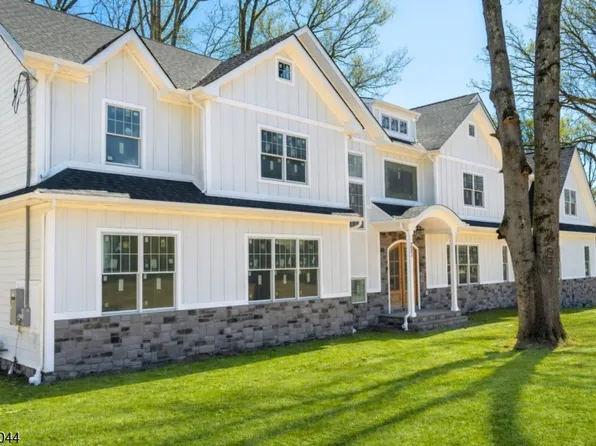 263 Arbor Rd, Franklin Lakes Boro, NJ 07417