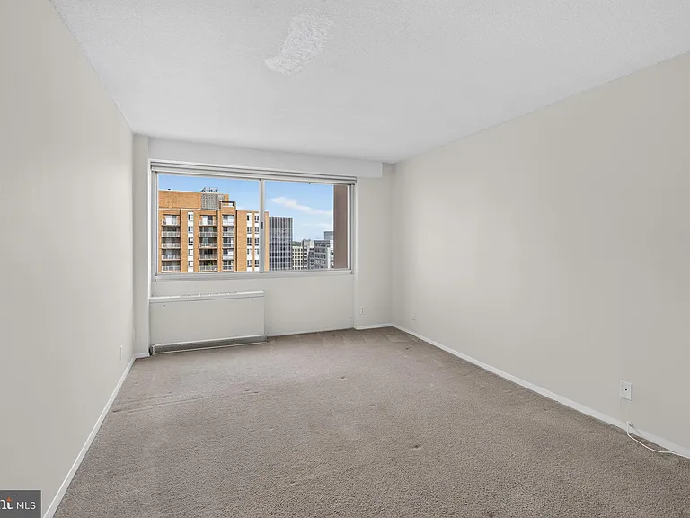 4515 Willard Ave #2203S — Photo 20