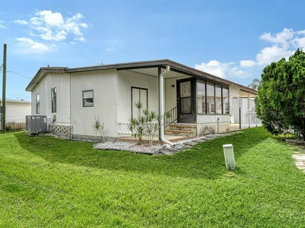 85 Southwinds Dr, Sarasota, FL 34231