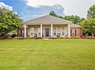 423 Grove Park Loop, Wetumpka, AL 36093