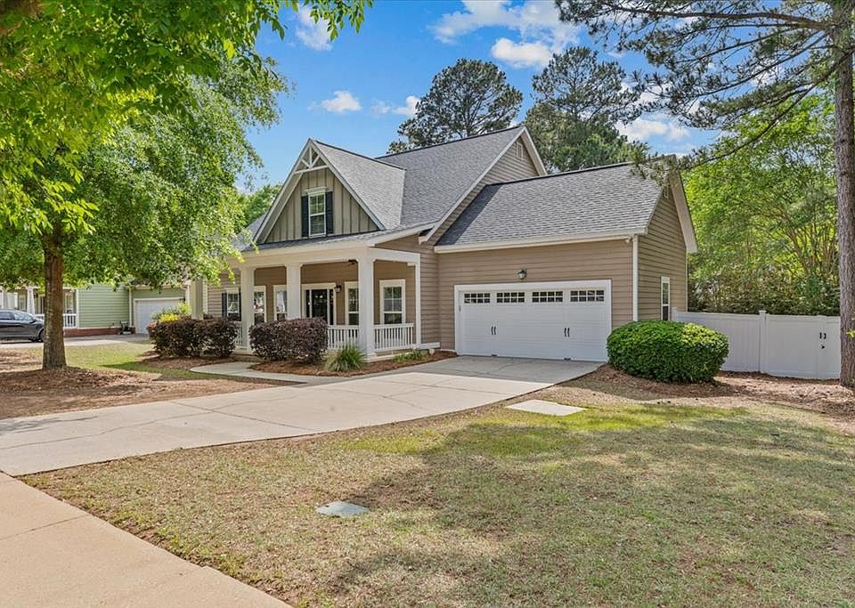 1st image of 1113 Orchard Cir