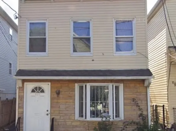 230 Bond St, Elizabeth City, NJ 07206