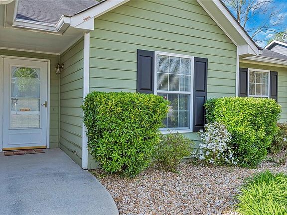4th image of 1200 Opal Cir