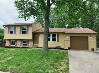 8909 Caminito Rd, Indianapolis, IN 46234