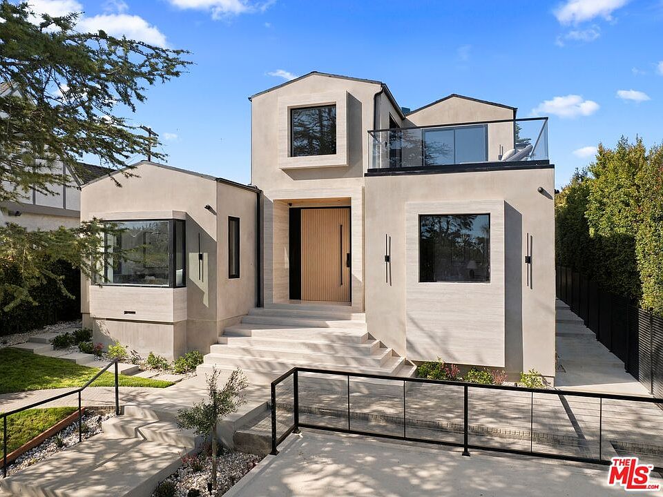 1st image of 3022 Patricia Ave