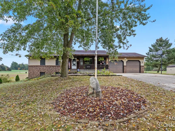 4365 24th St, Dorr, MI 49323