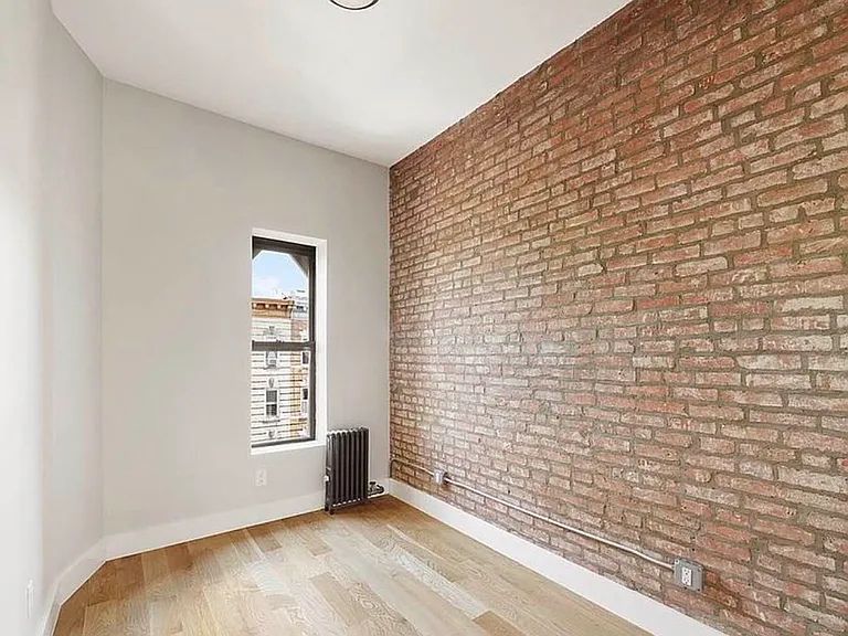 227 Kingsland Ave #13 — Photo 5