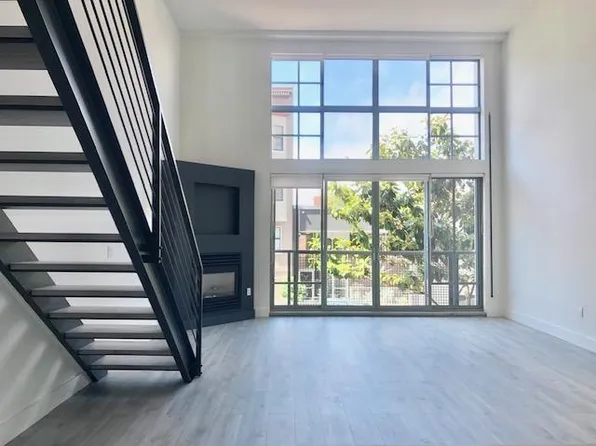 33 Haight St APT 4, San Francisco, CA 94102