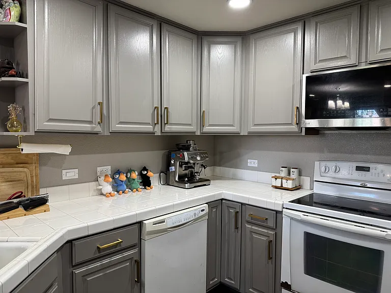600 S Abel St #220 — Photo 19