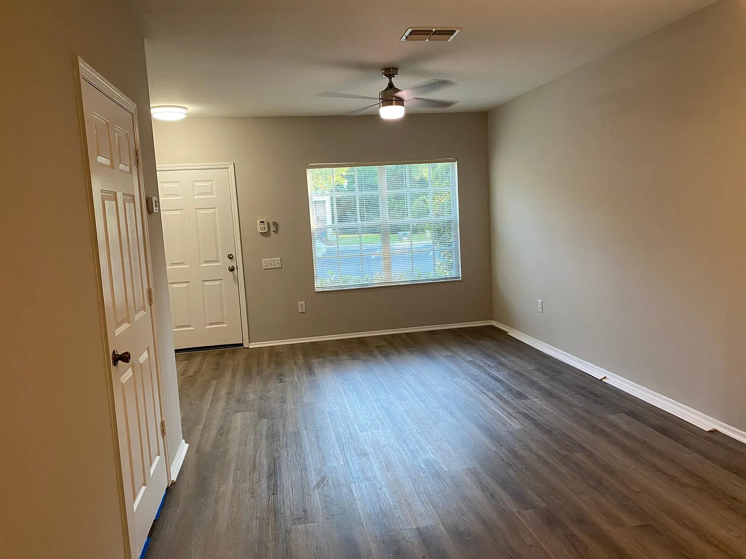 12345 Berkeley Square Dr — Photo 3