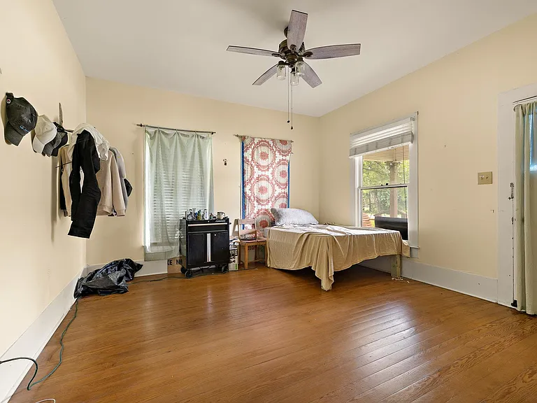 103 E Willis St — Photo 14