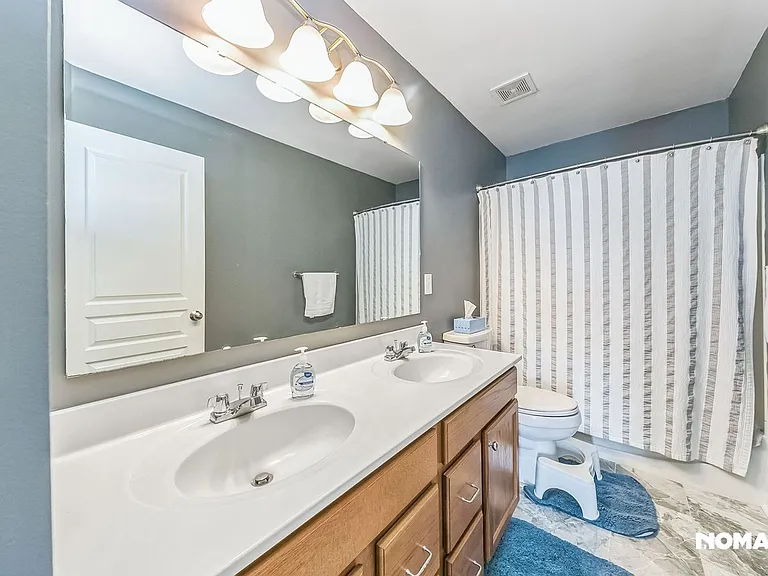 2638 Hazelnut Ct — Photo 23