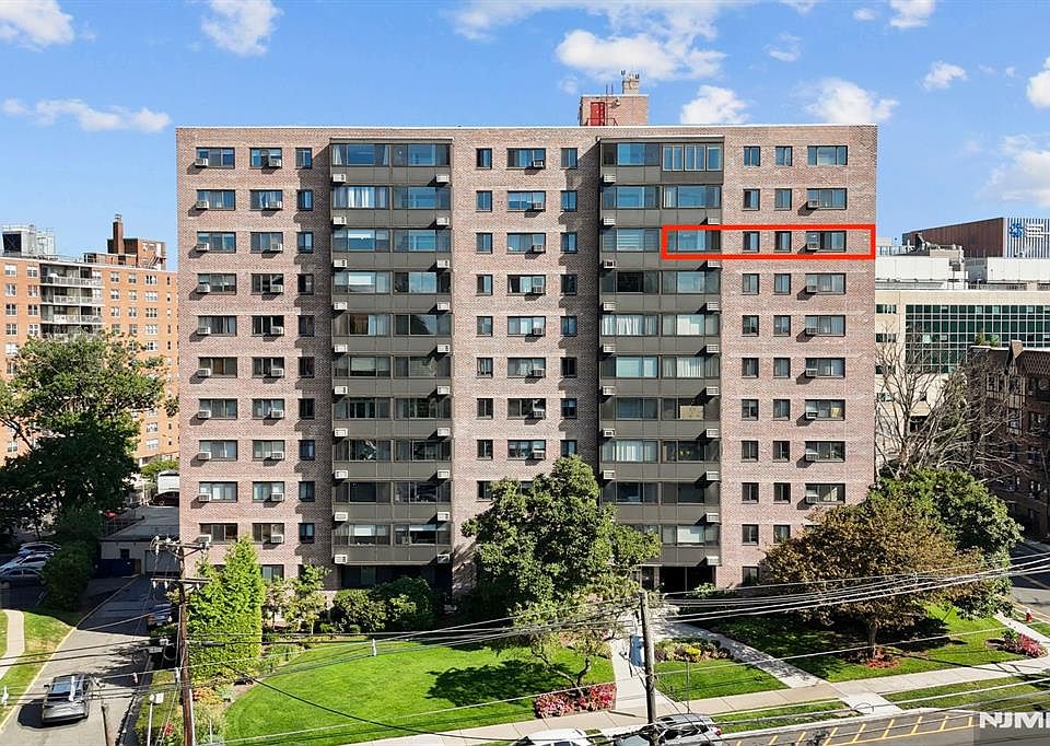 1st image of 90 Prospect Ave APT 9B
