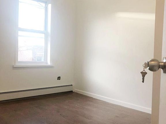 2nd image of 31 97th St #2