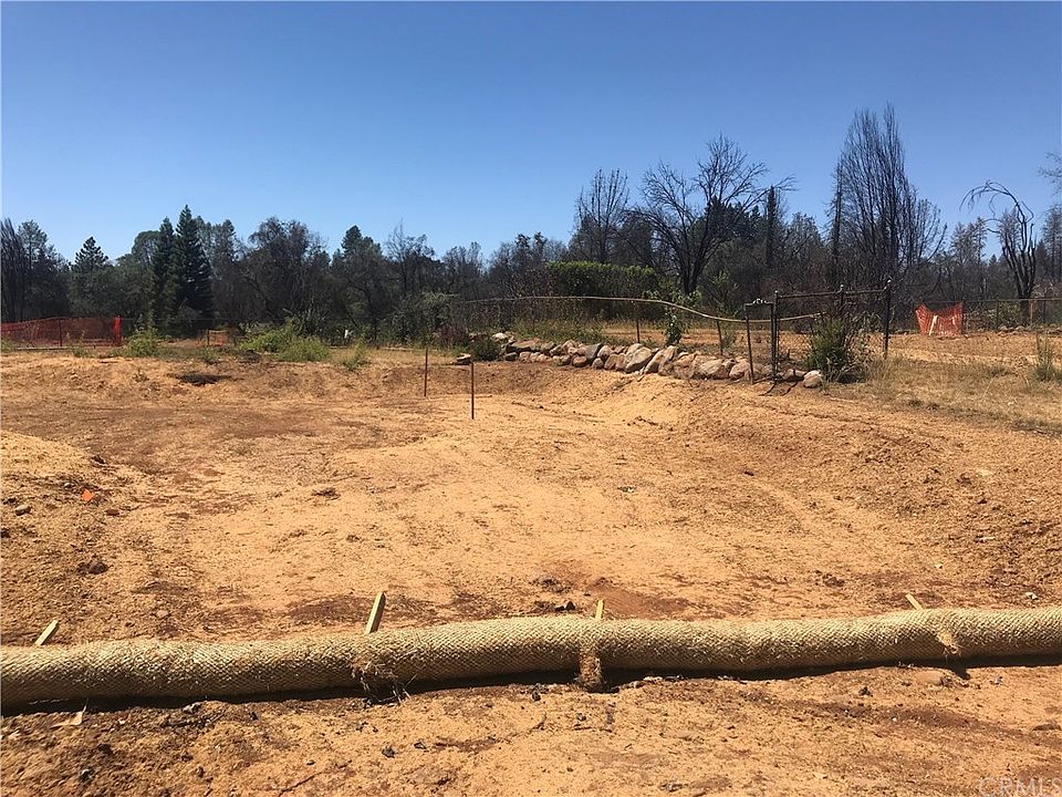 1st image of 205 Berry Creek Dr