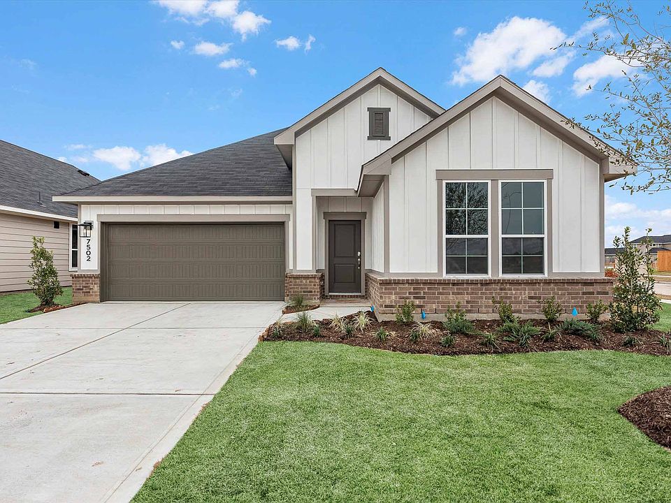 Somerville Plan 7502 Bristlegrass Elevation AColony Court