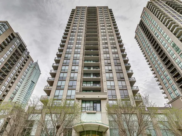 1118 S 12th Ave SW #806, Calgary, AB T2R 0P4