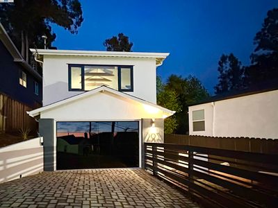 2930 Parker Ave, Oakland, CA, 94605