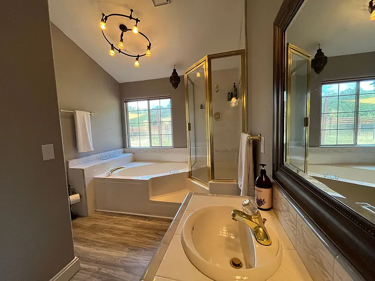 8957 Knobhill Cir — Photo 22