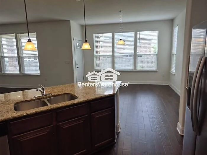 7632 Knockfin Dr — Photo 5