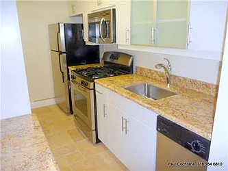 Rented by R New York