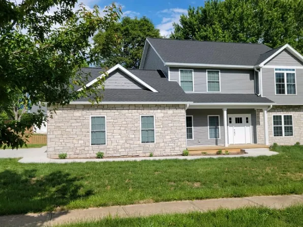 905 W Estate Dr, Bloomington, IN 47403